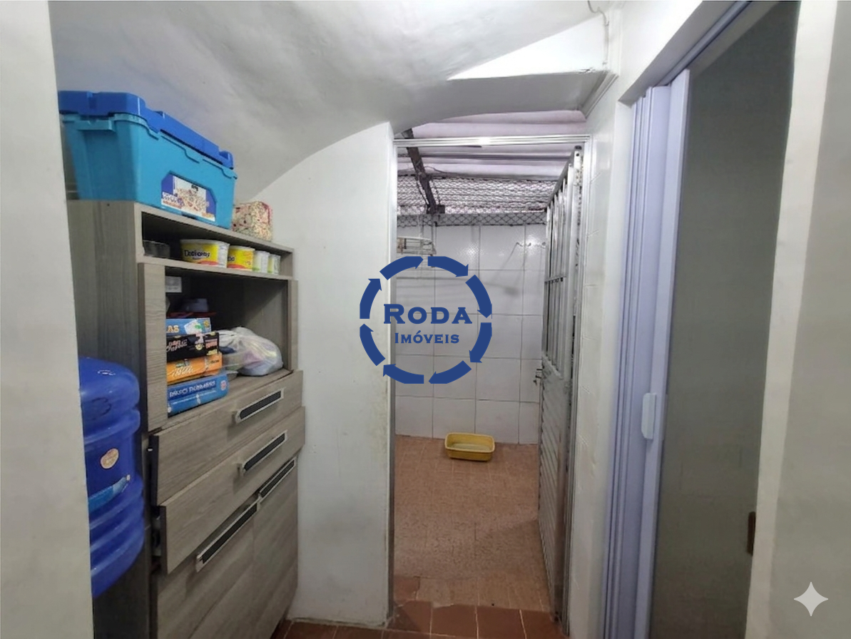 Sobrado Geminado à venda no Macuco: 
