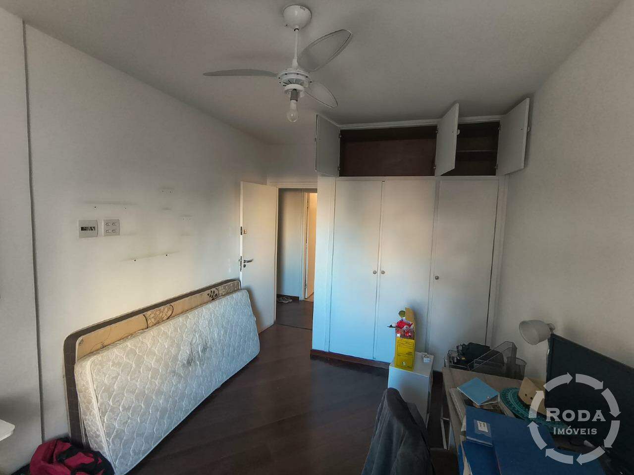 Apartamento à venda no Ponta da Praia: 
