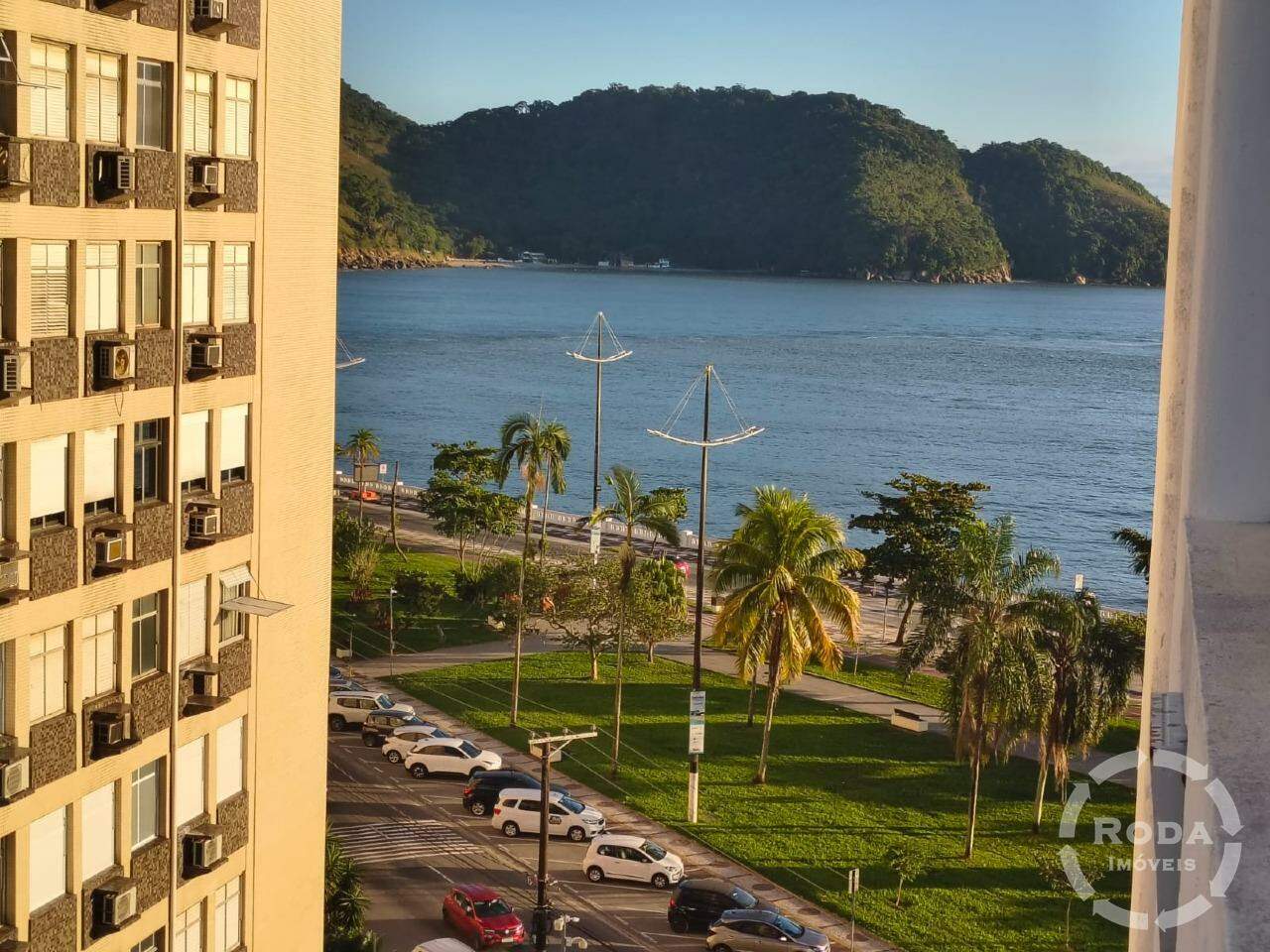 Apartamento à venda no Ponta da Praia: 