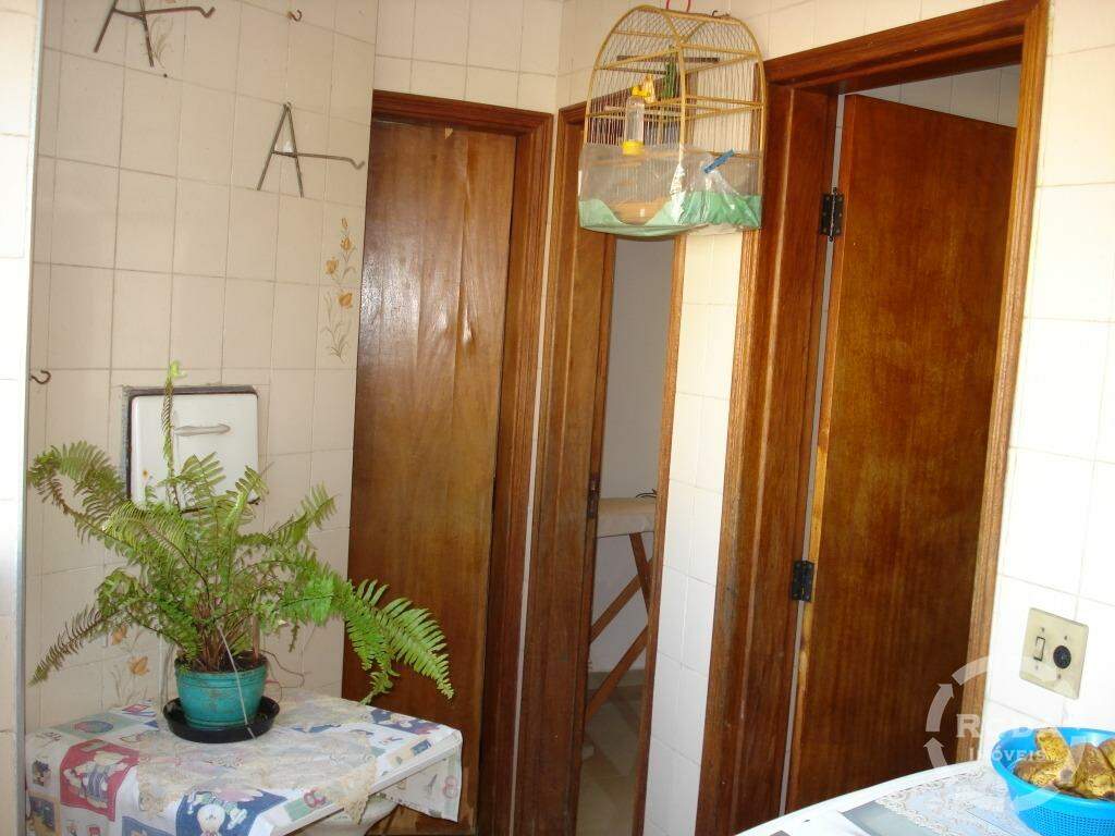 Apartamento à venda no Embaré: 
