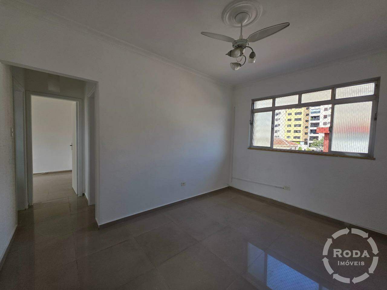 Apartamento para aluguel no Embaré: 