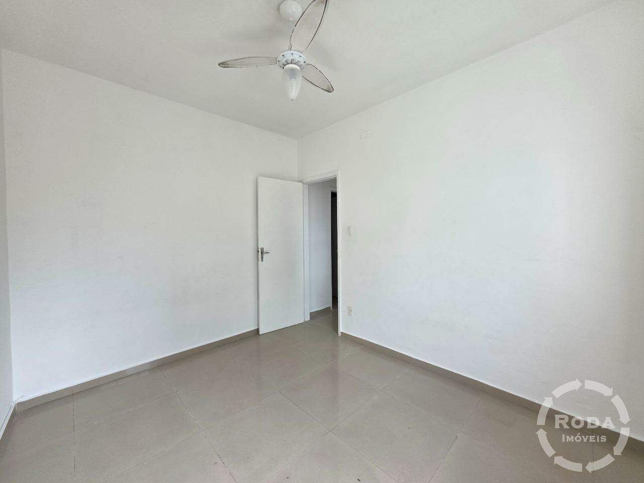 Apartamento para aluguel no Embaré: 