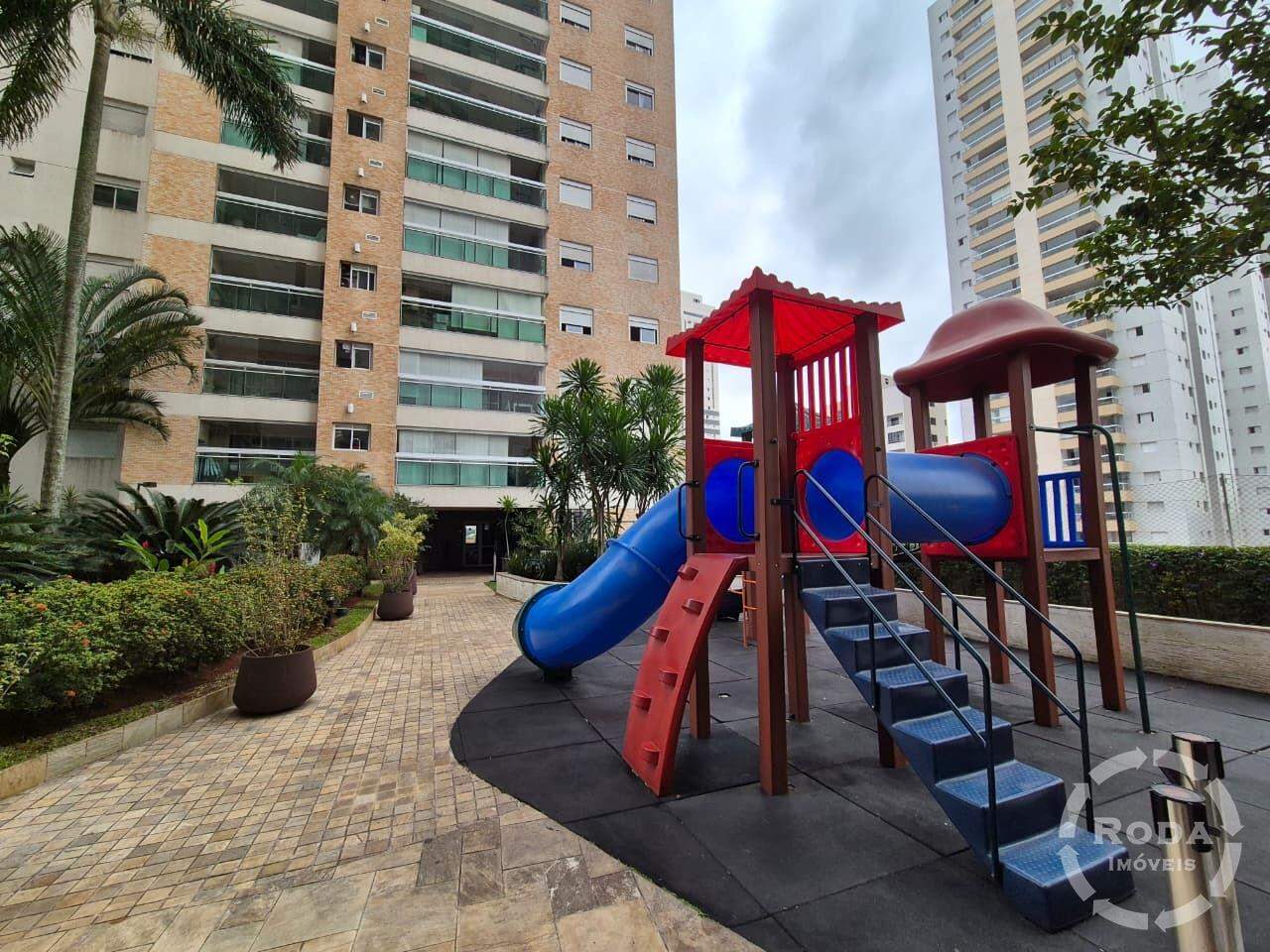 Apartamento à venda no Ponta da Praia: 