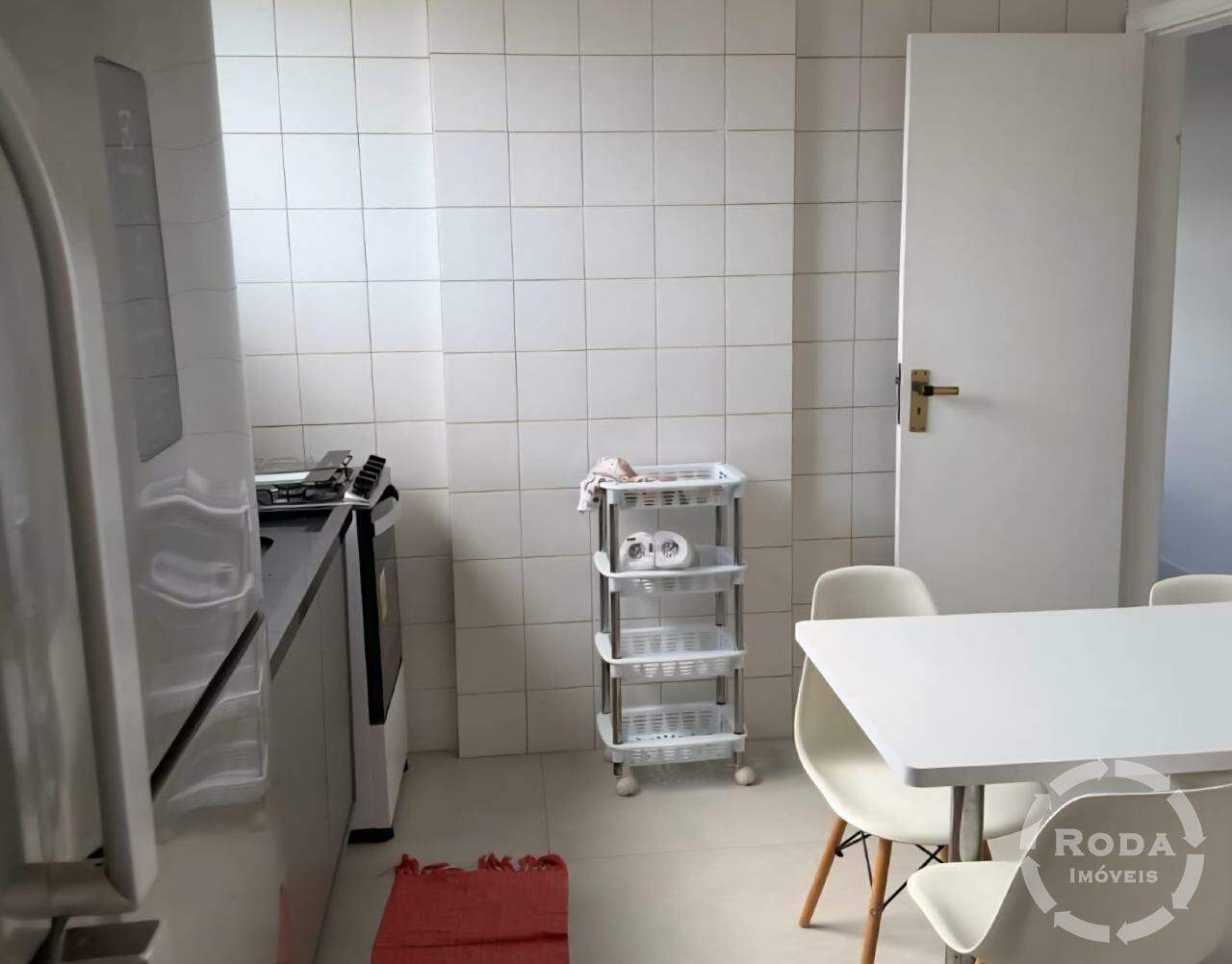 Apartamento para aluguel no Embaré: 