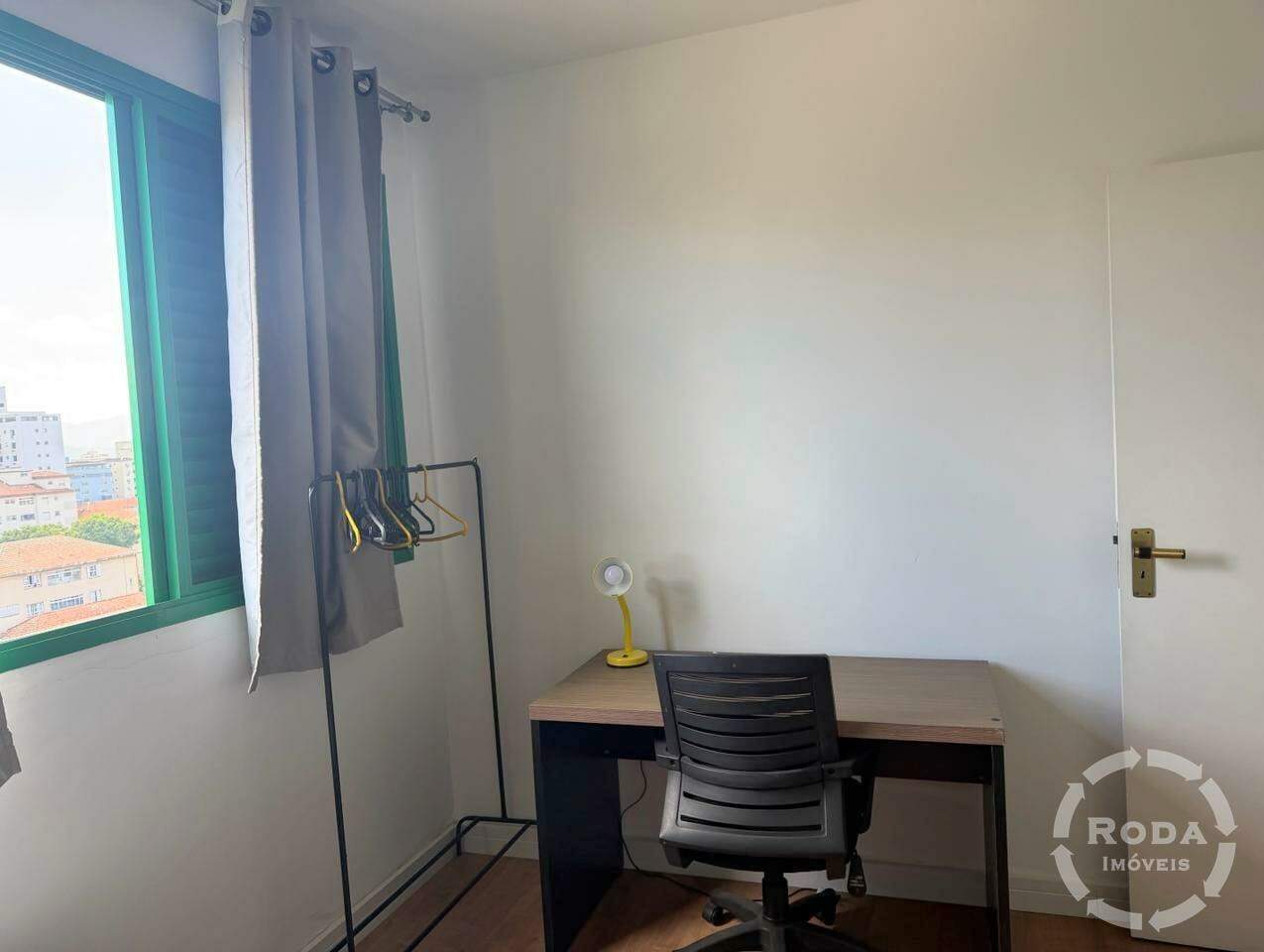 Apartamento para aluguel no Embaré: 