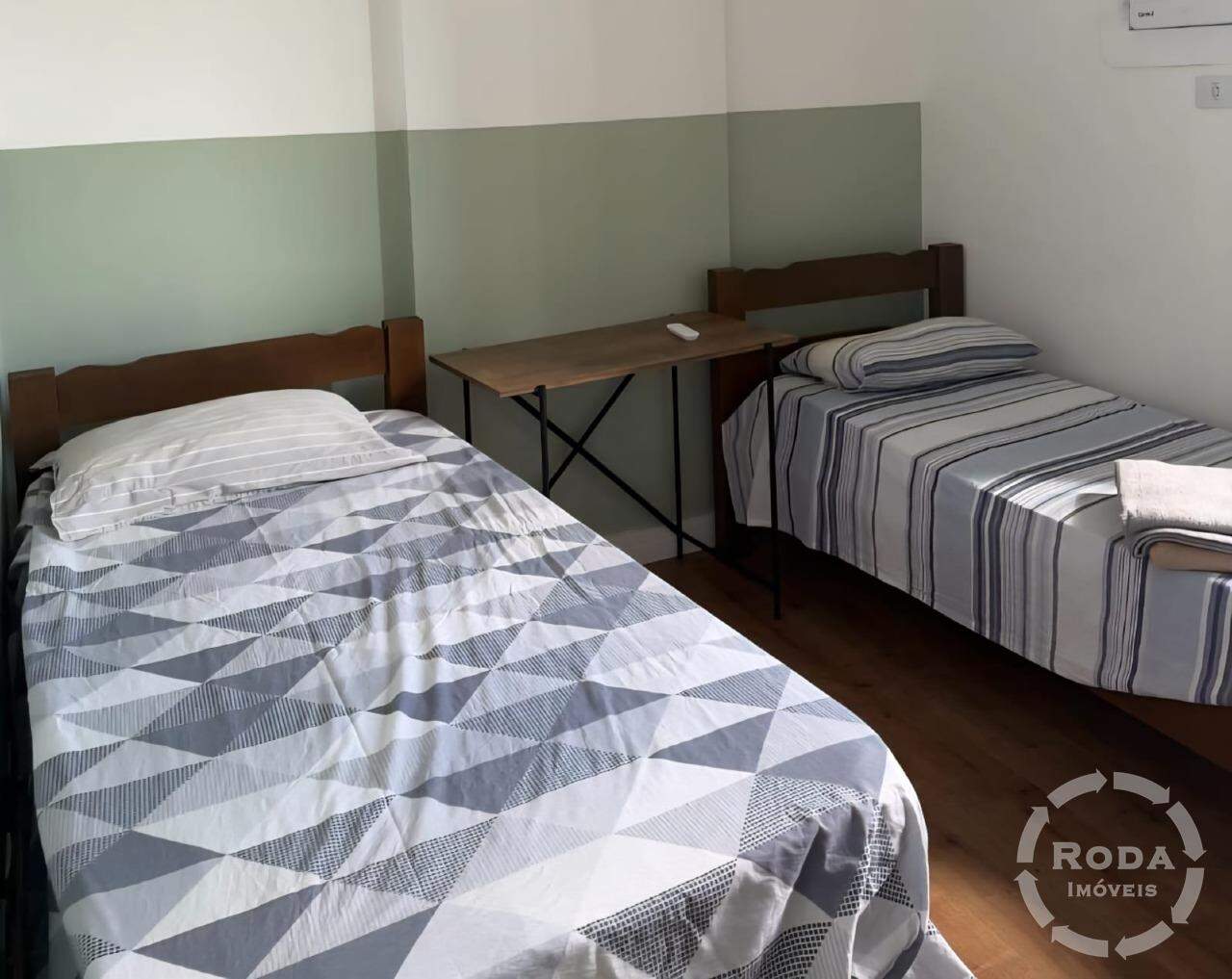 Apartamento para aluguel no Embaré: 