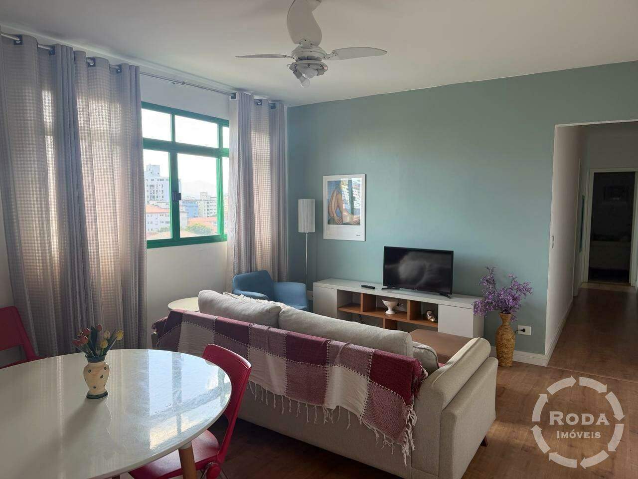 Apartamento para aluguel no Embaré: 