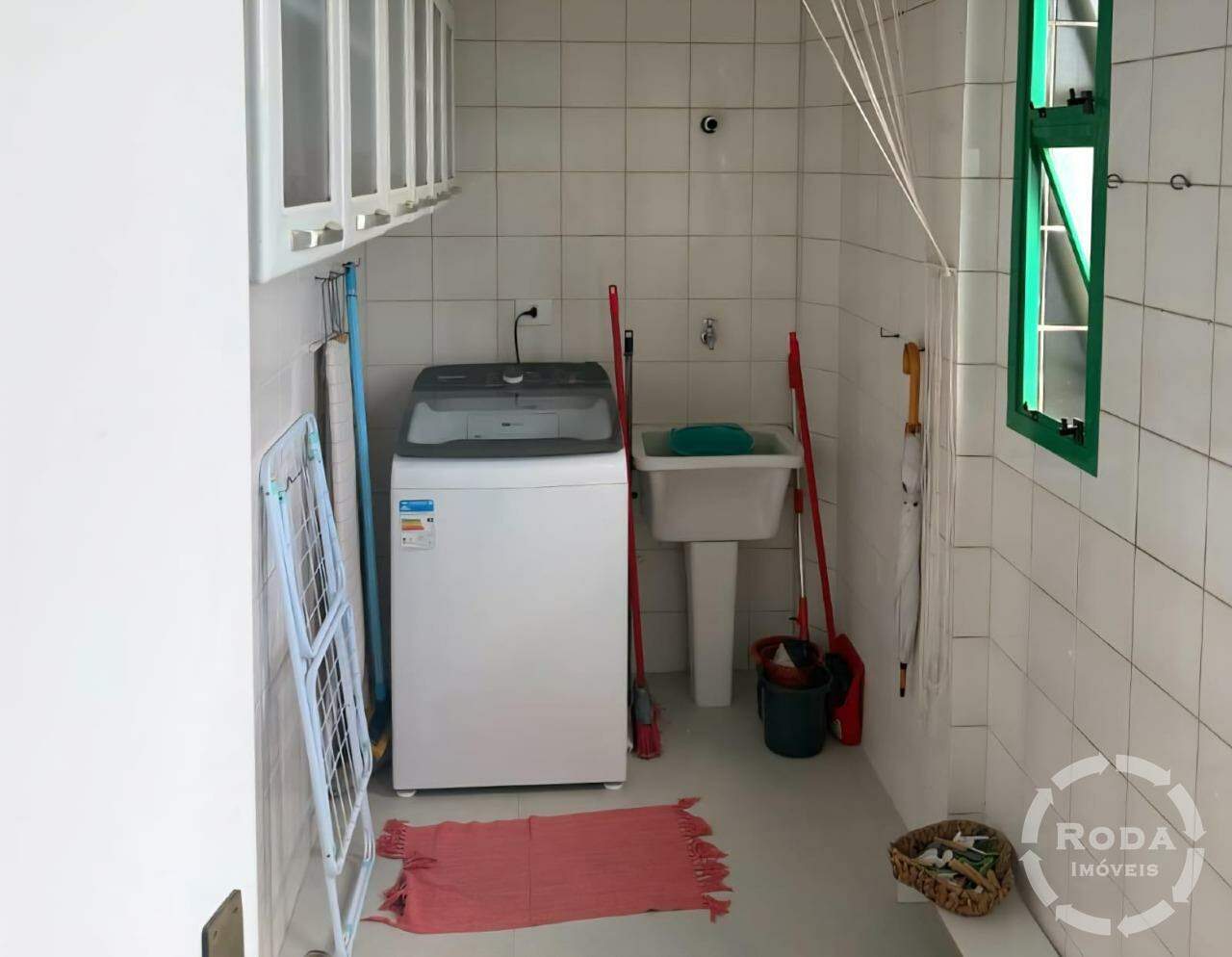 Apartamento para aluguel no Embaré: 