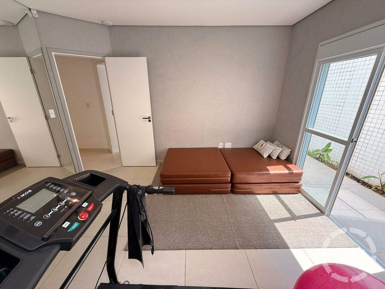 Casa à venda no Ponta da Praia: 
