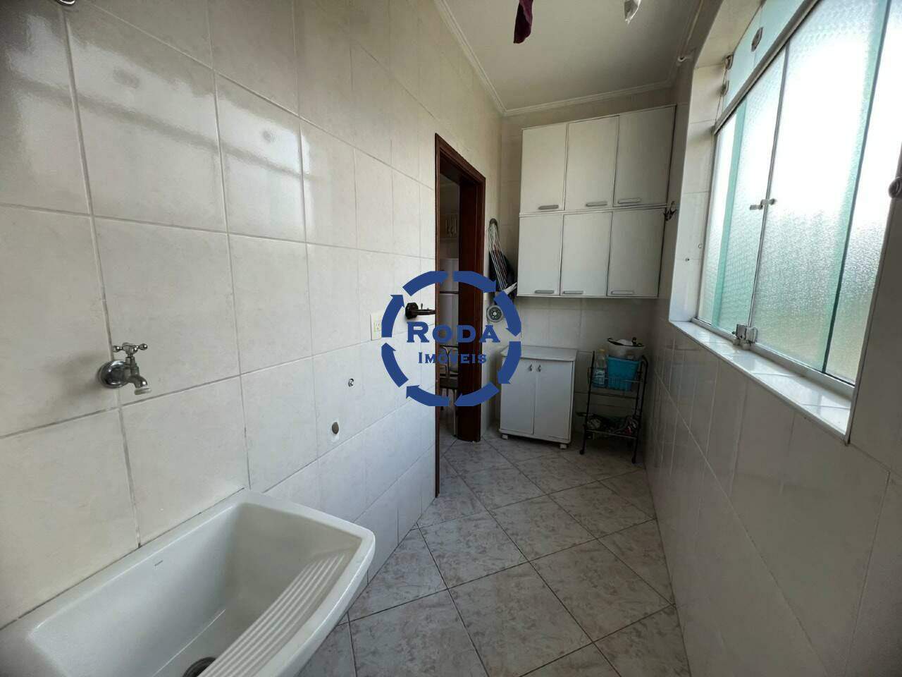Casa Sobreposta Alta para aluguel no Ponta da Praia: 