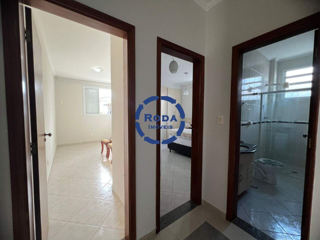 Casa Sobreposta Alta para aluguel no Ponta da Praia: 
