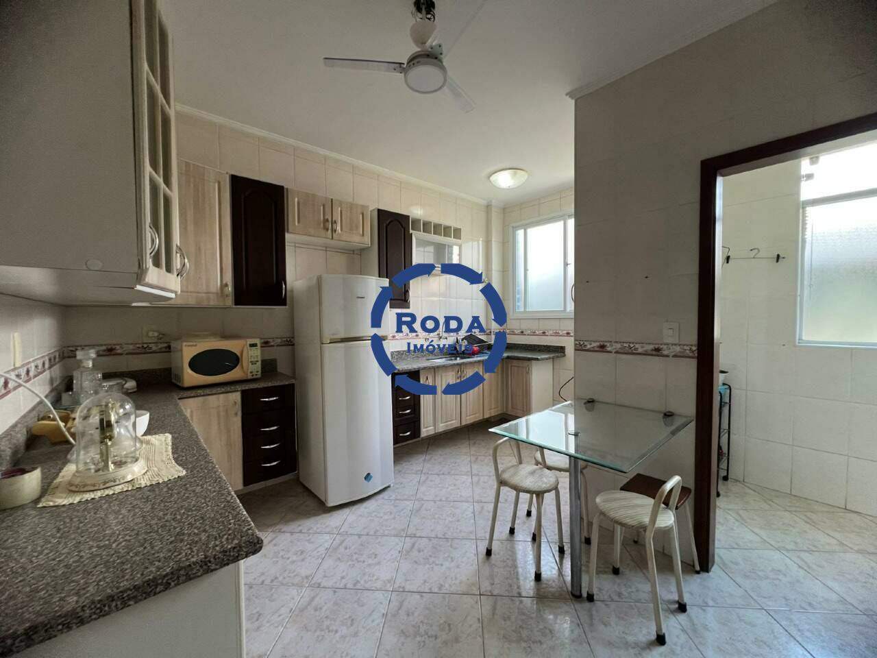 Casa Sobreposta Alta para aluguel no Ponta da Praia: 