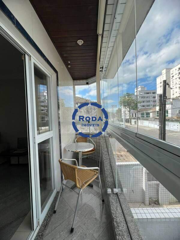 Casa Sobreposta Alta para aluguel no Ponta da Praia: 