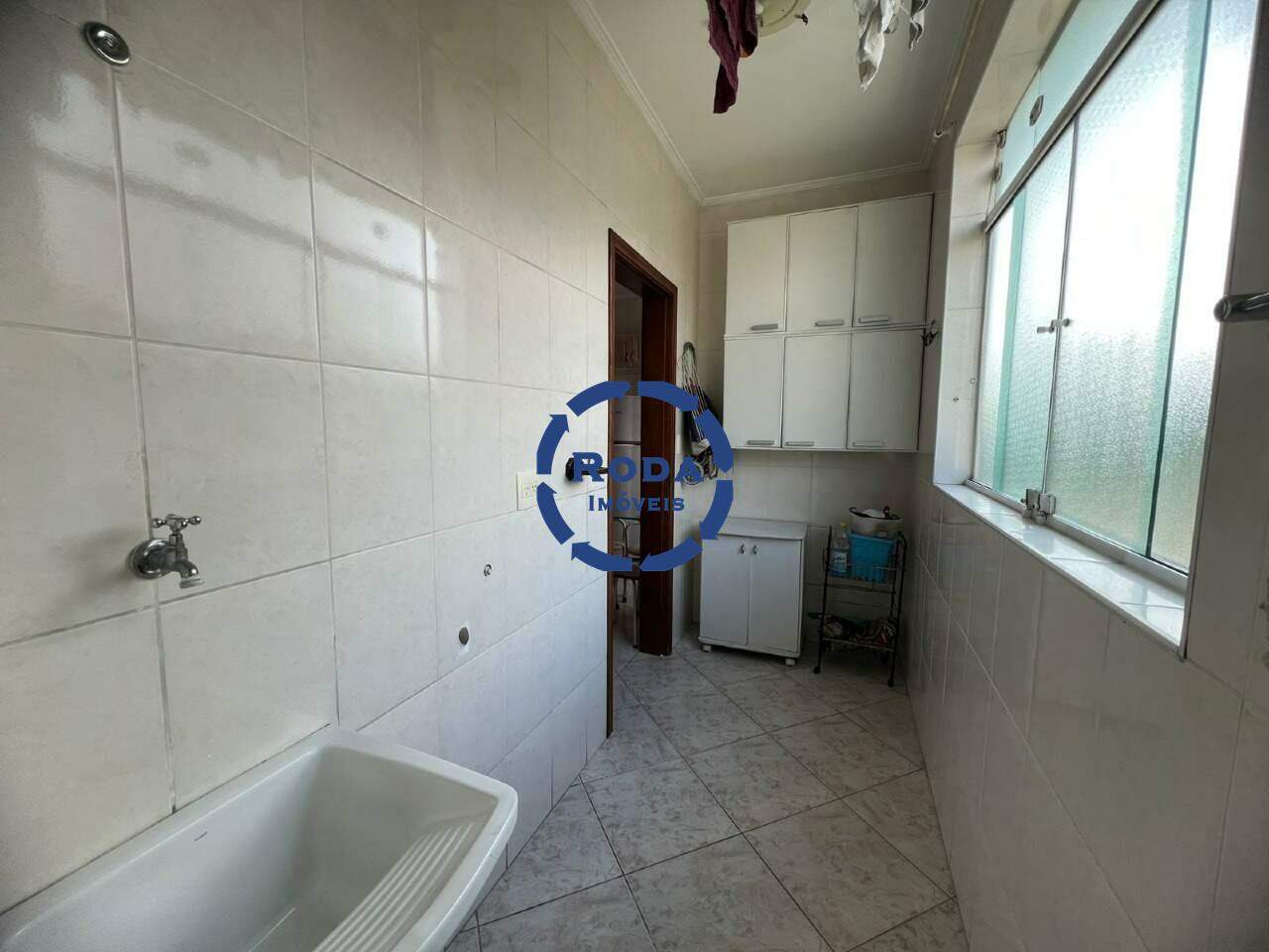 Casa Sobreposta Alta para aluguel no Ponta da Praia: 