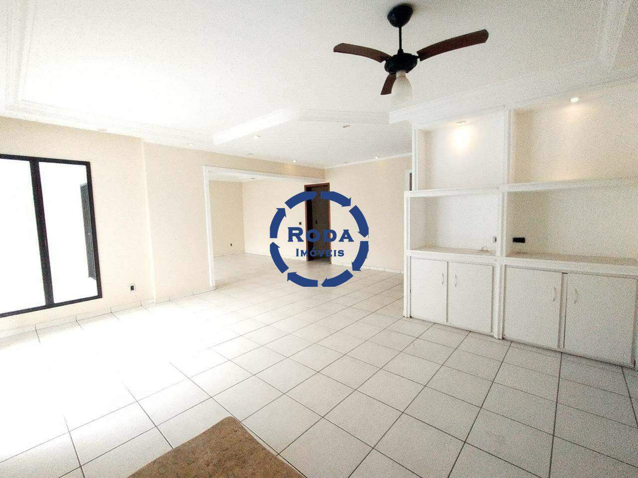 Apartamento à venda no Embaré: 