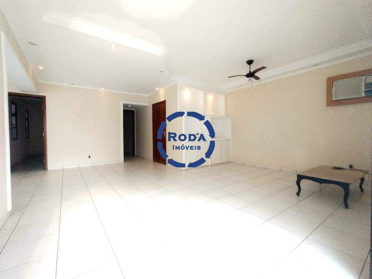 Apartamento à venda no Embaré: