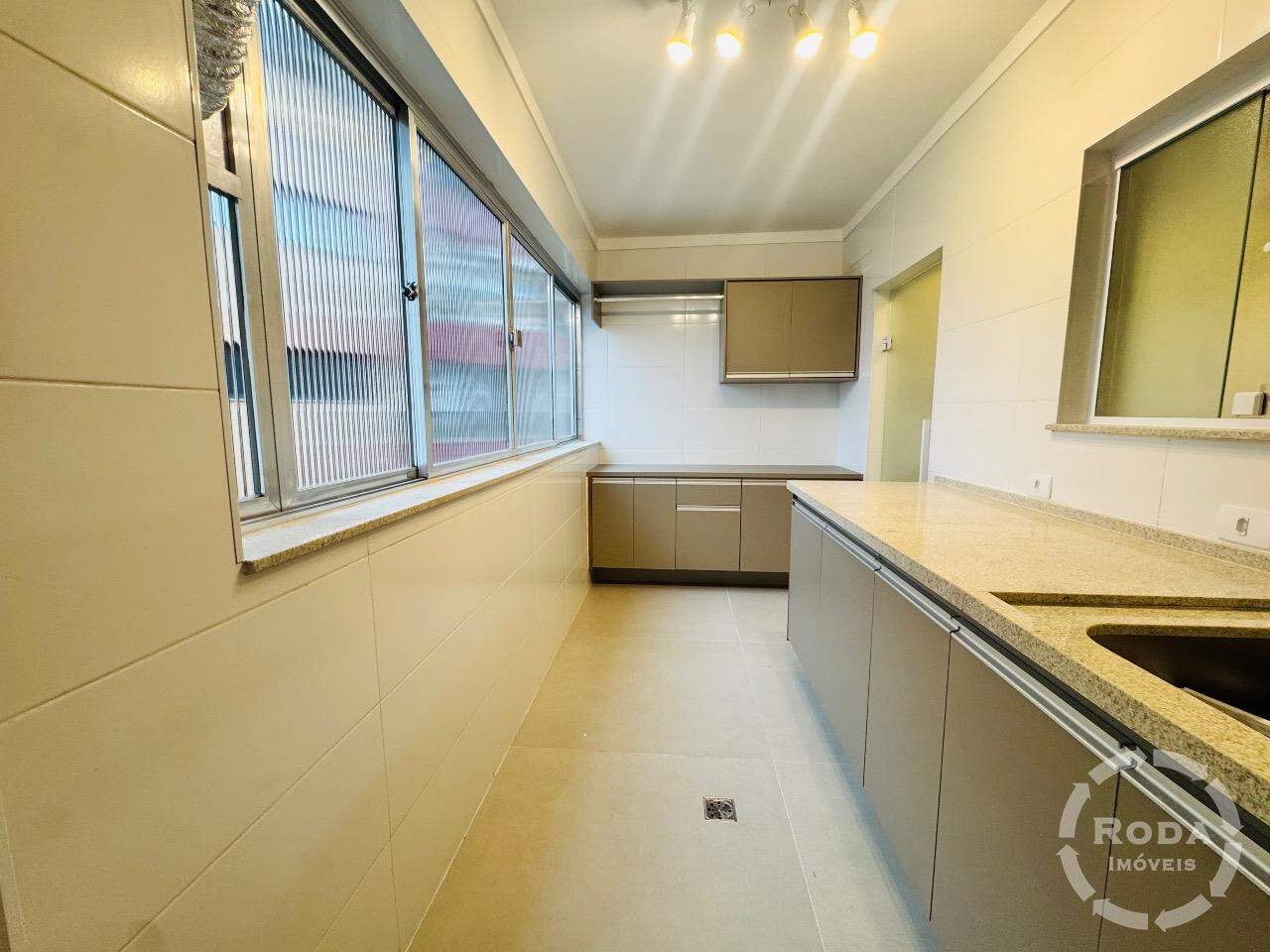 Apartamento à venda no Boqueirão: area de serviço