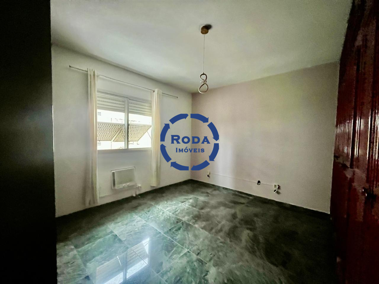 Apartamento para aluguel no Ponta da Praia: