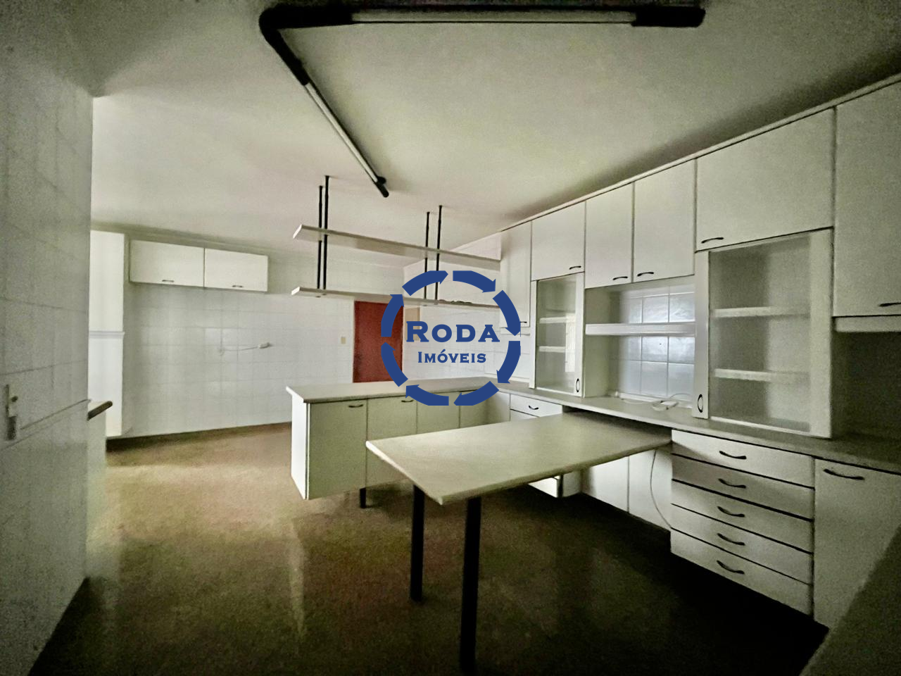 Apartamento para aluguel no Ponta da Praia: