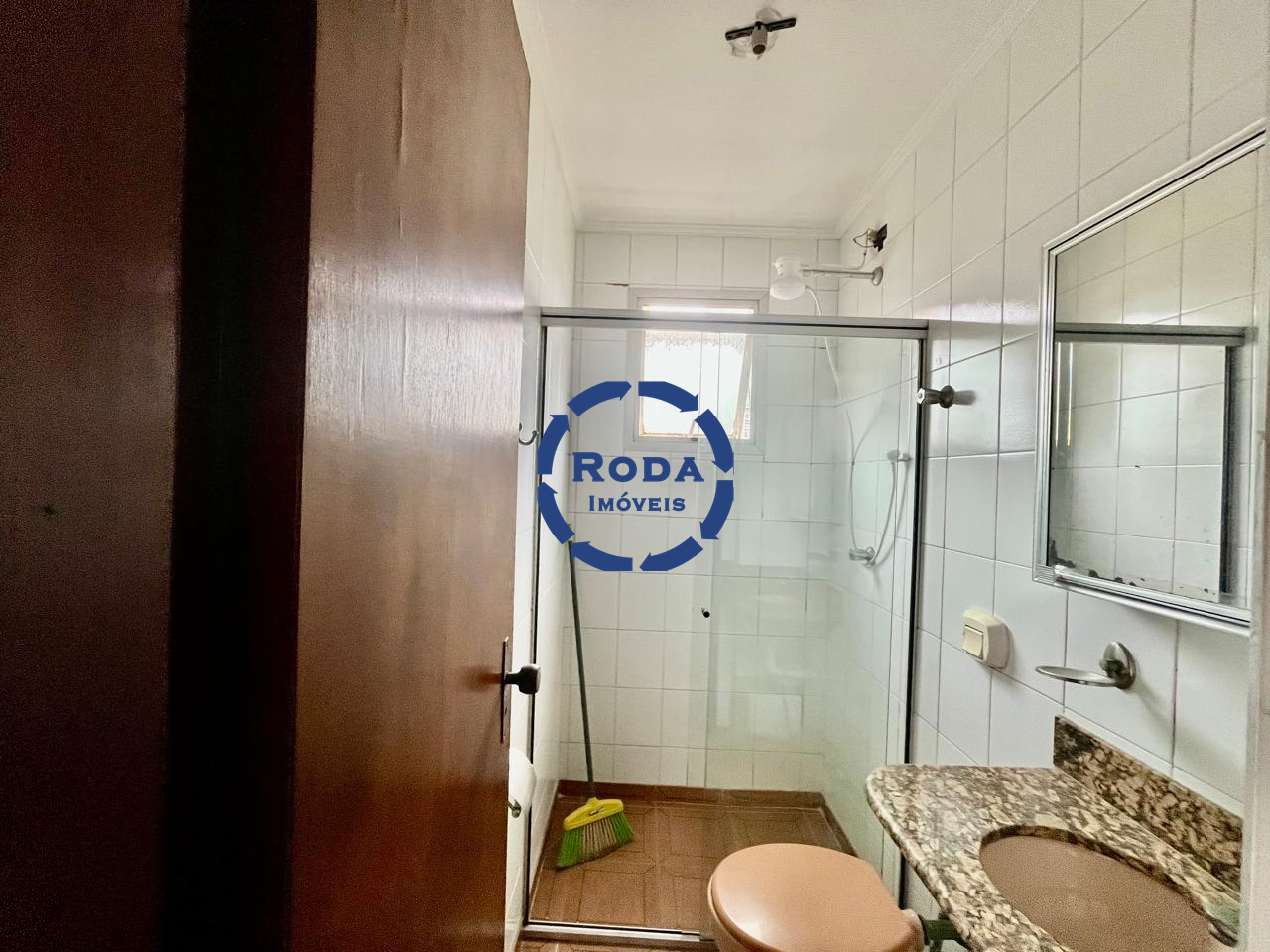 Apartamento para aluguel no Ponta da Praia: