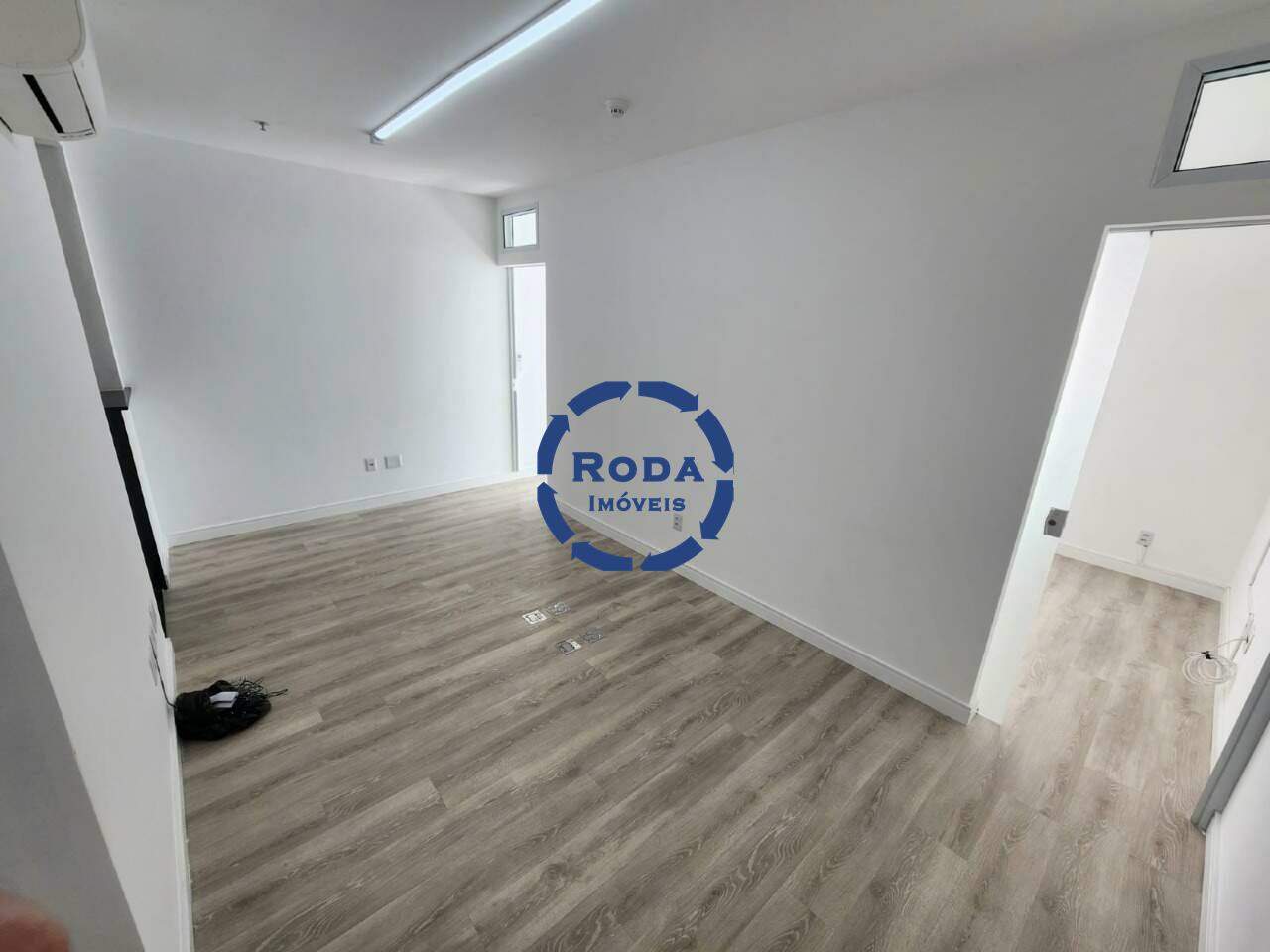 Sala à venda no Boqueirão: 
