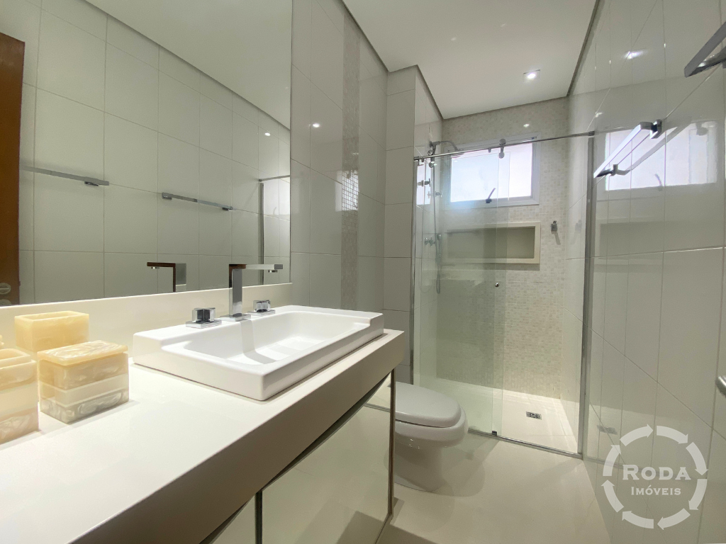 Apartamento à venda no Boqueirão: BANHEIRO SUITE