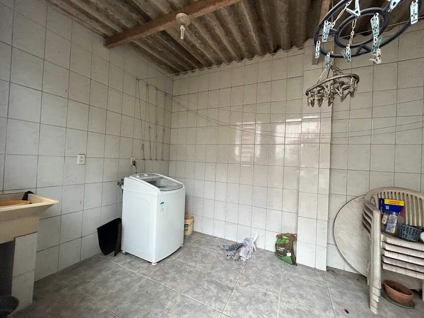 Sobrado Geminado à venda no Vila Mathias: 