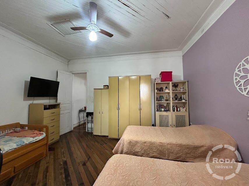 Sobrado Geminado à venda no Vila Mathias: 