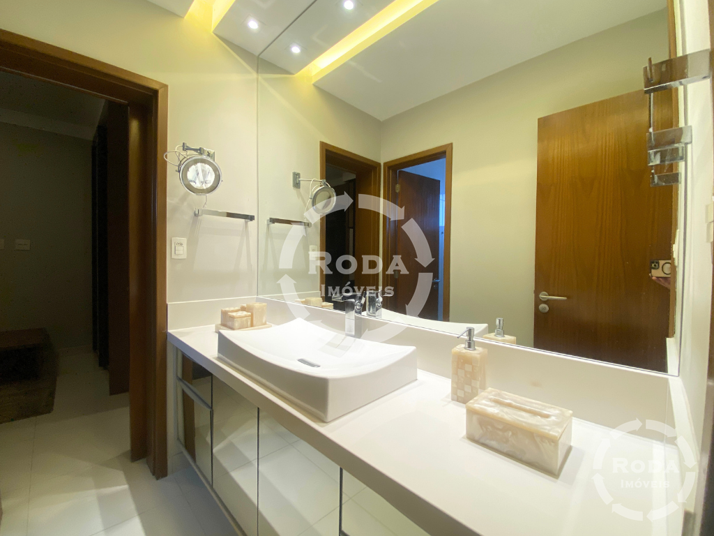 Apartamento para aluguel no Boqueirão: BANHEIRO