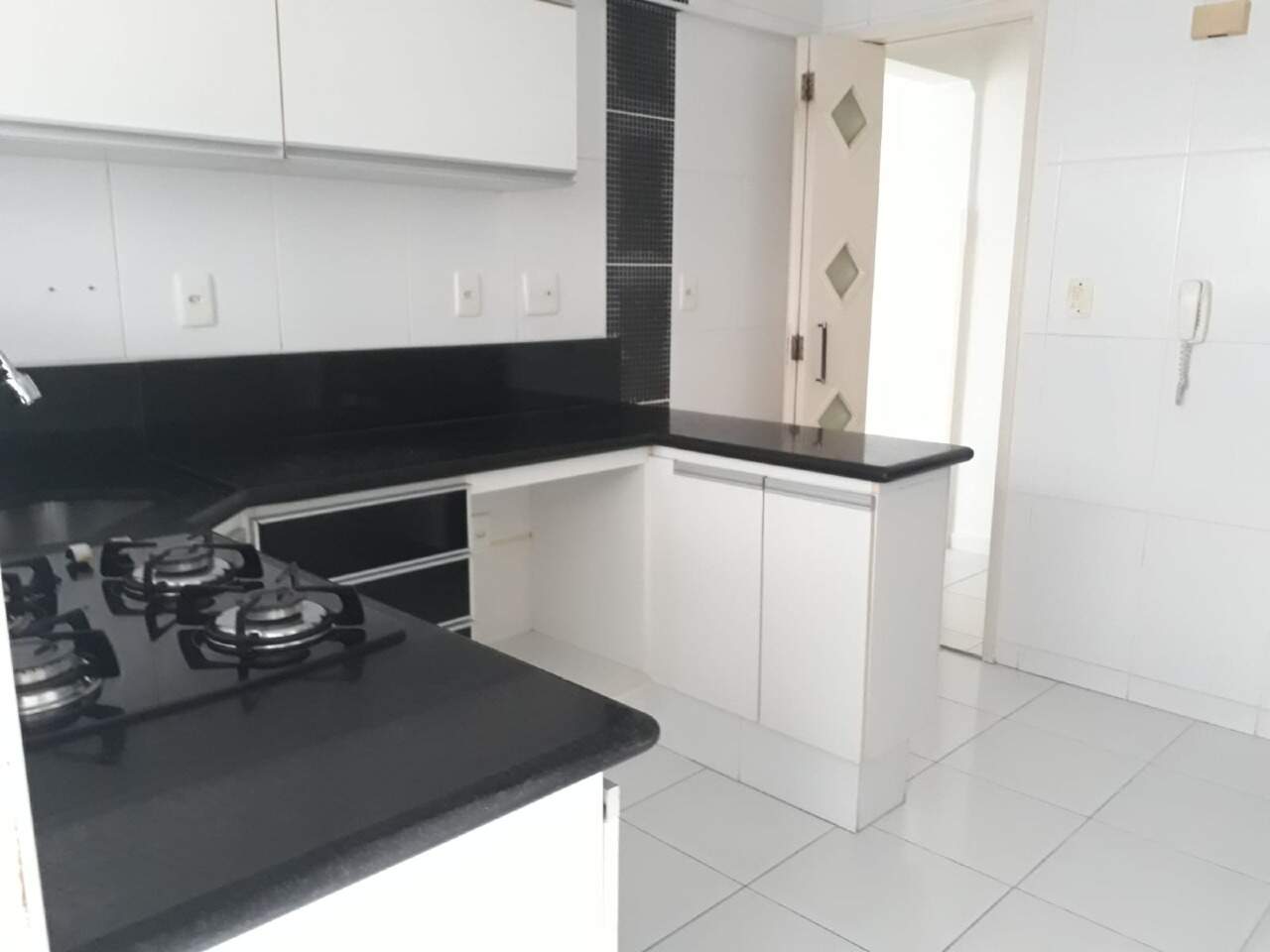 Apartamento para aluguel no Encruzilhada: