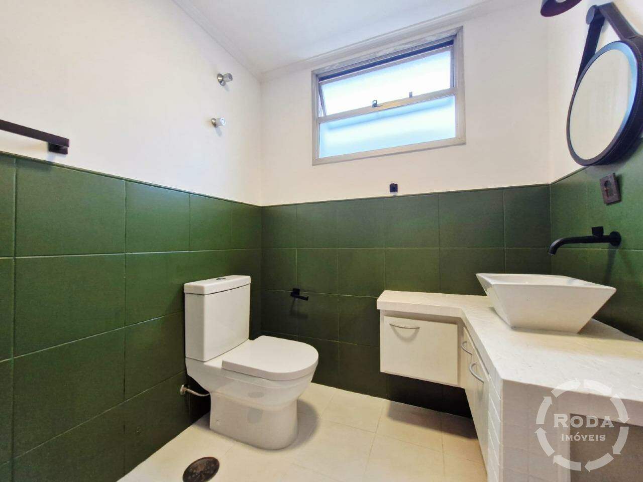 Apartamento para aluguel no Boqueirão: BANHEIRO SOCIAL