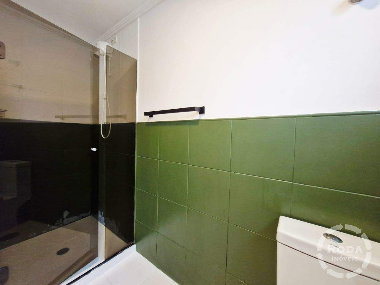 Apartamento para aluguel no Boqueirão: BANHEIRO SOCIAL