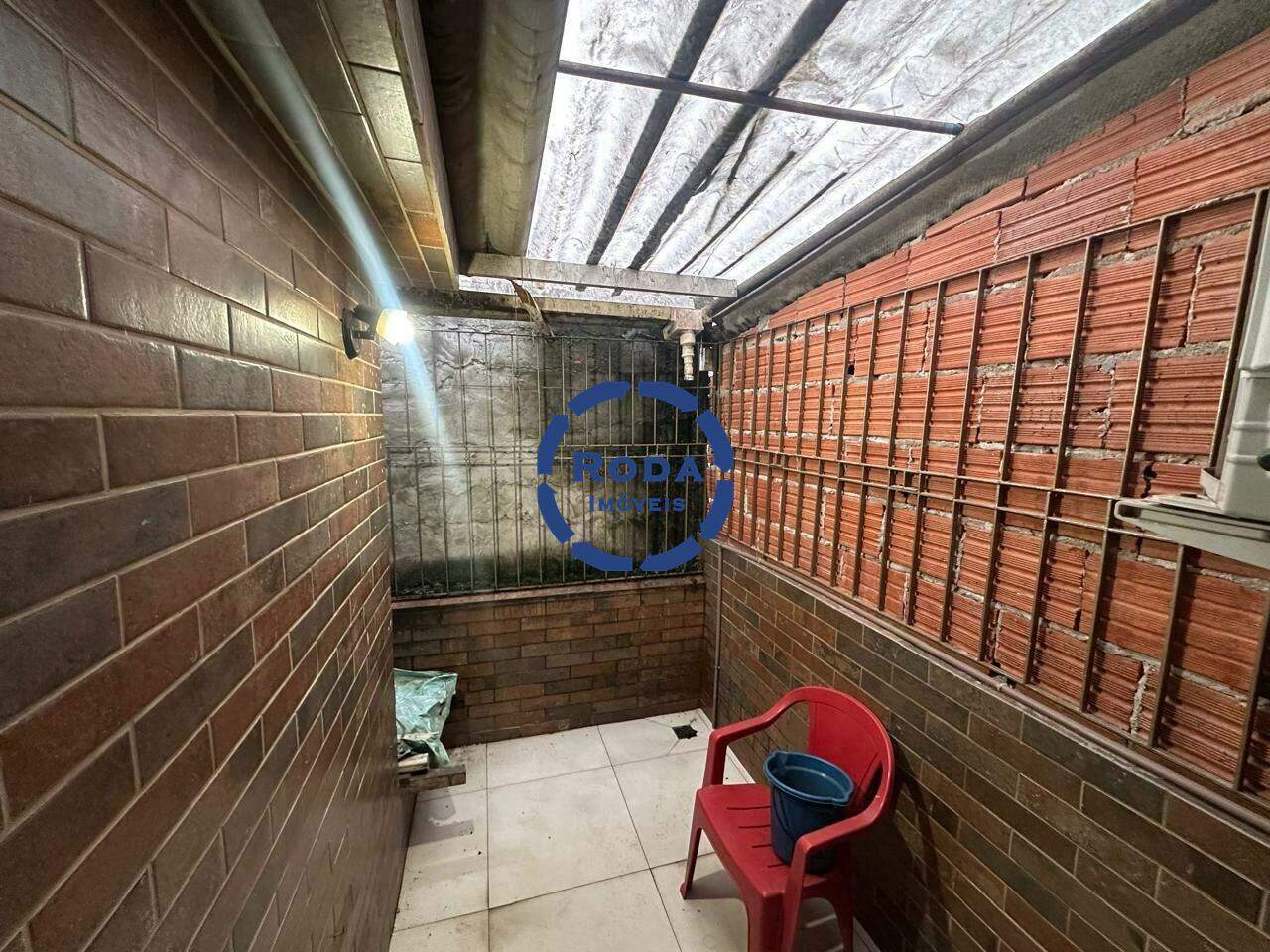Casa à venda no Ponta da Praia: 