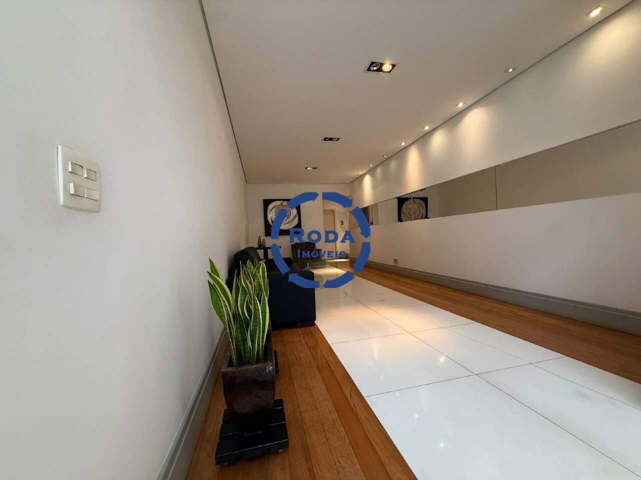 Apartamento à venda no Ponta da Praia: 