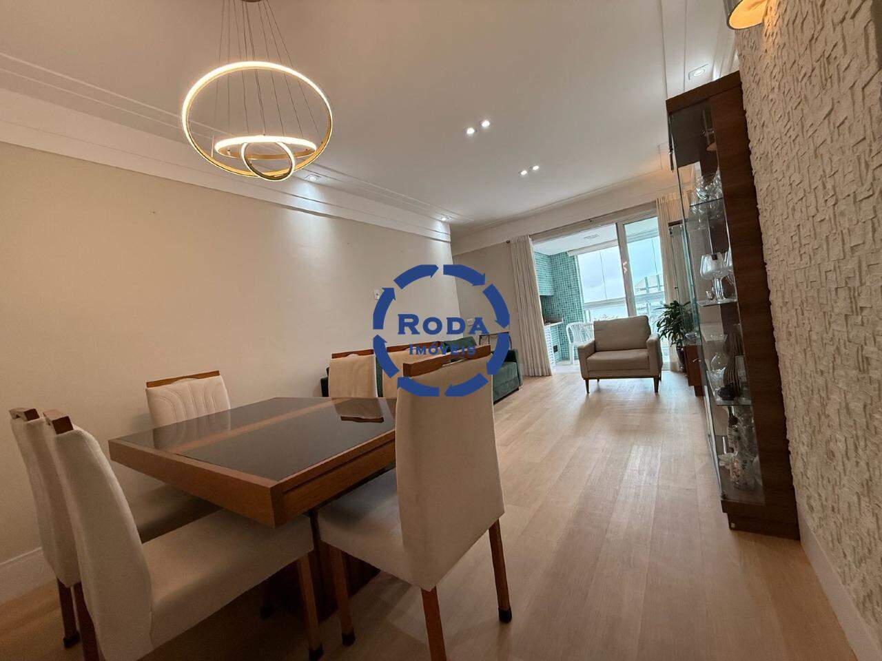 Apartamento à venda no Ponta da Praia: 