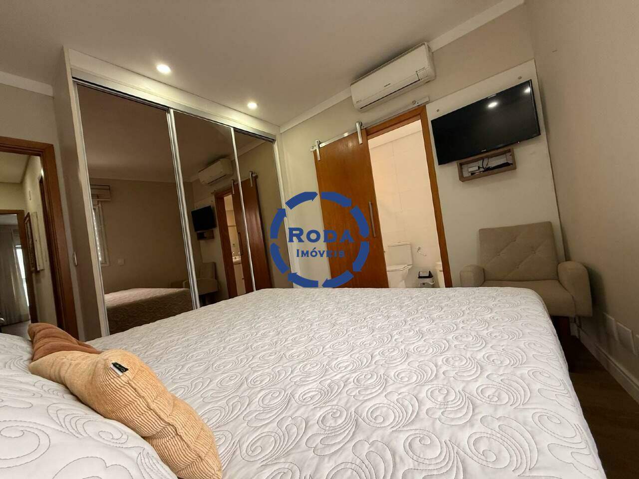 Apartamento à venda no Ponta da Praia: 