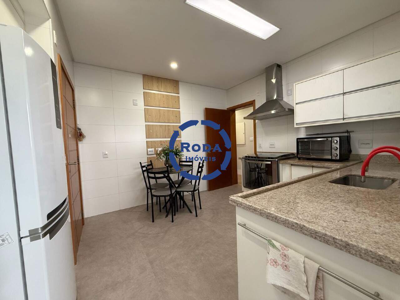 Apartamento à venda no Ponta da Praia: 