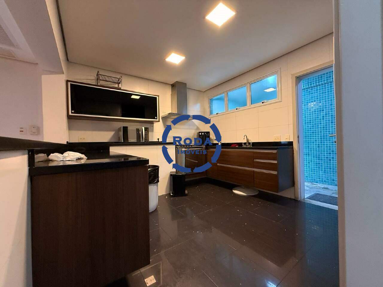 Apartamento à venda no Ponta da Praia: 