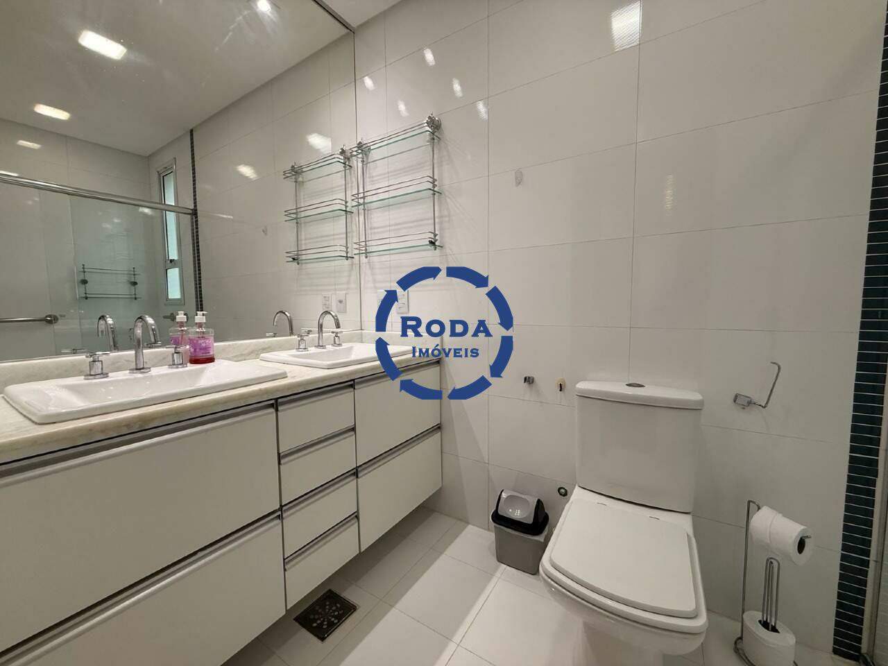 Apartamento à venda no Ponta da Praia: 