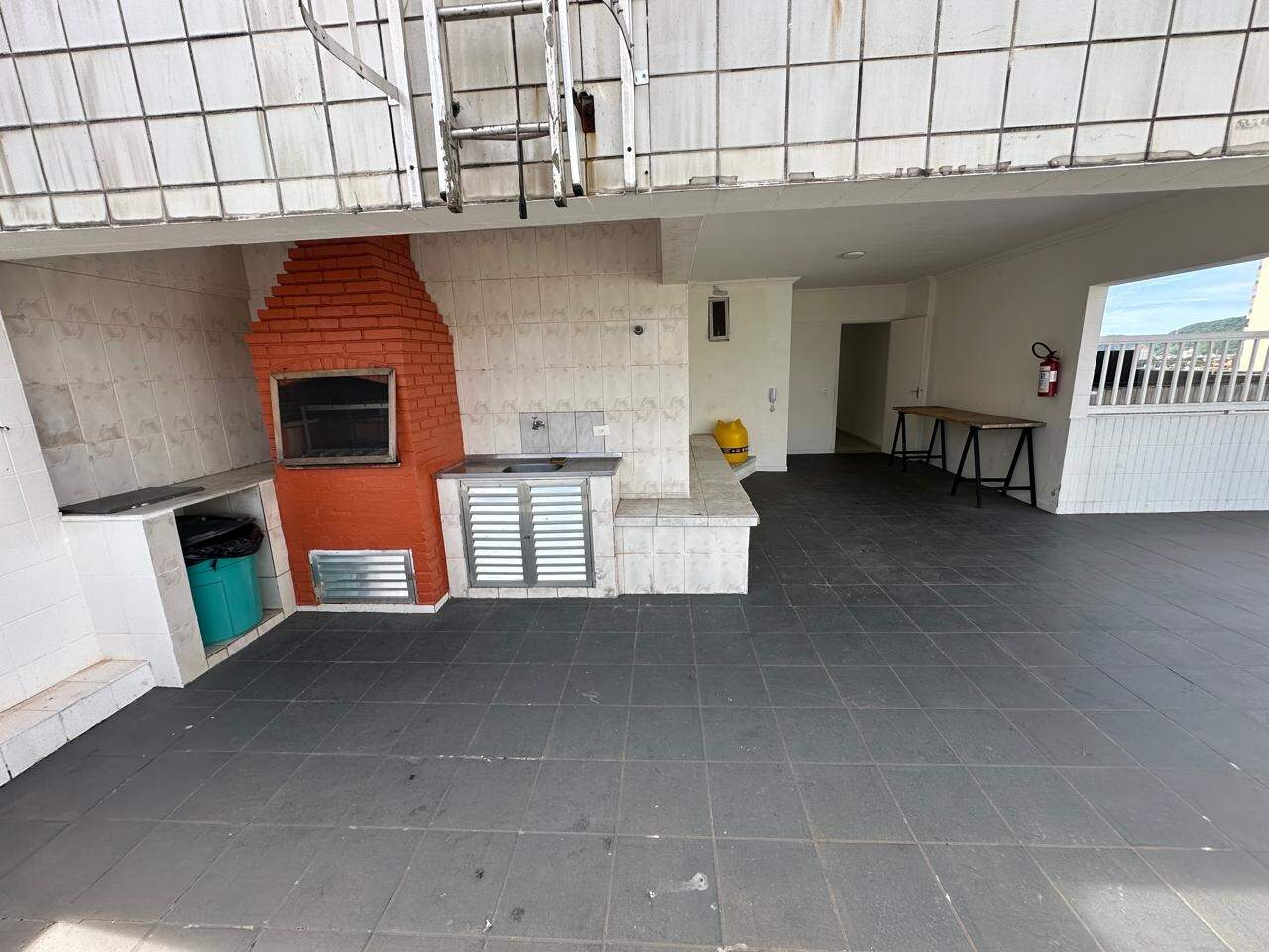 Apartamento à venda no Ponta da Praia: 