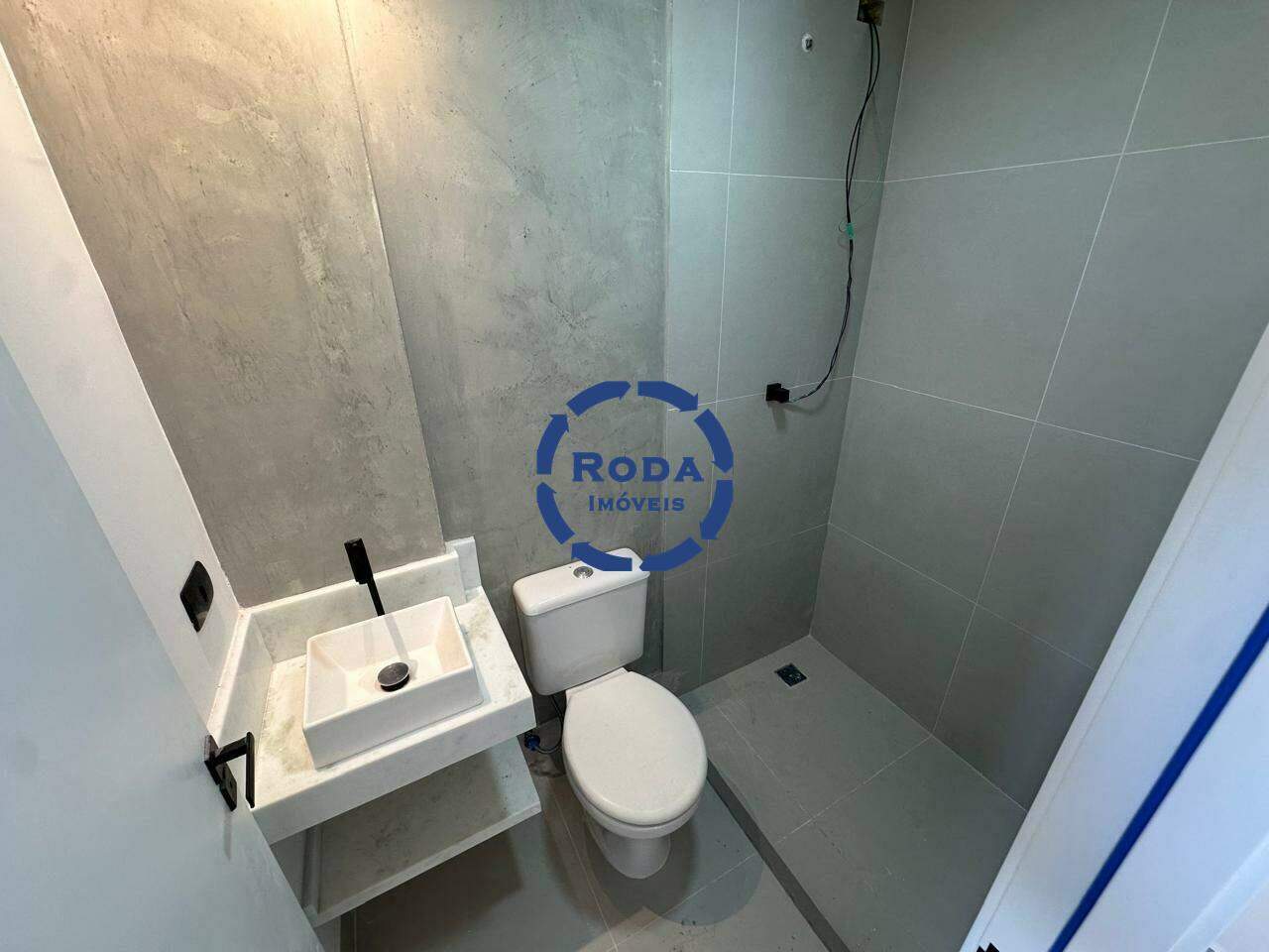 Apartamento à venda no Ponta da Praia: 