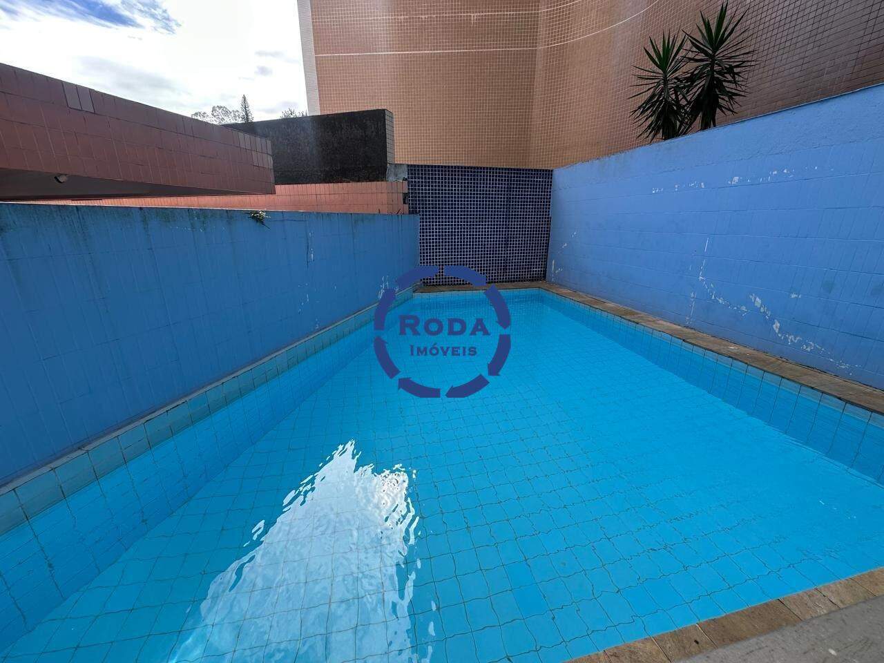 Apartamento à venda no Ponta da Praia: 