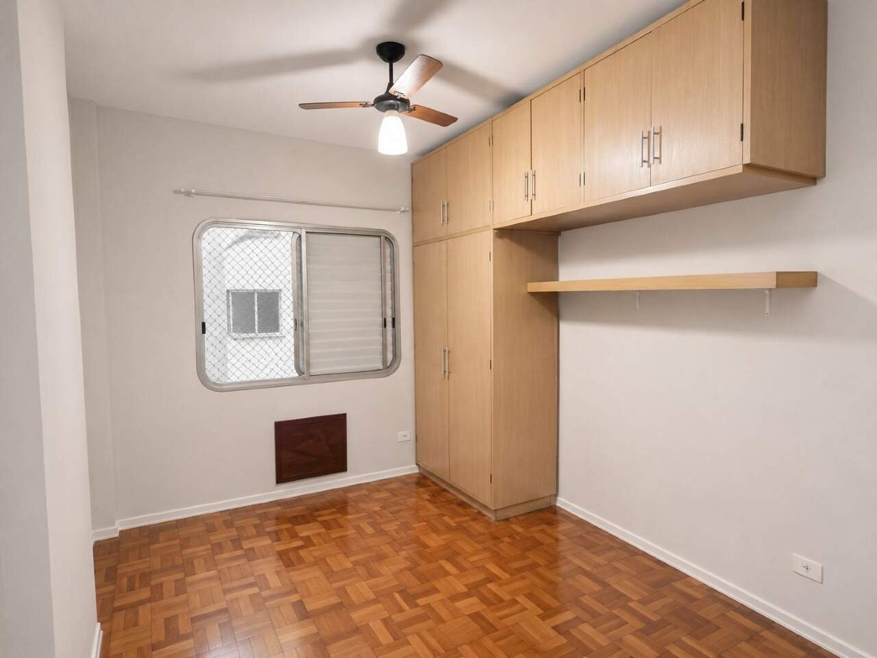 Apartamento para aluguel no Ponta da Praia: 