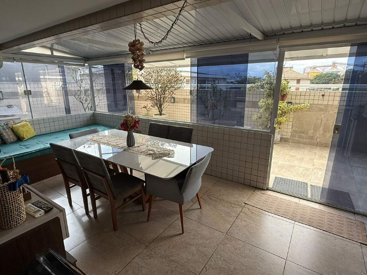 Apartamento Garden à venda no Ponta da Praia: 