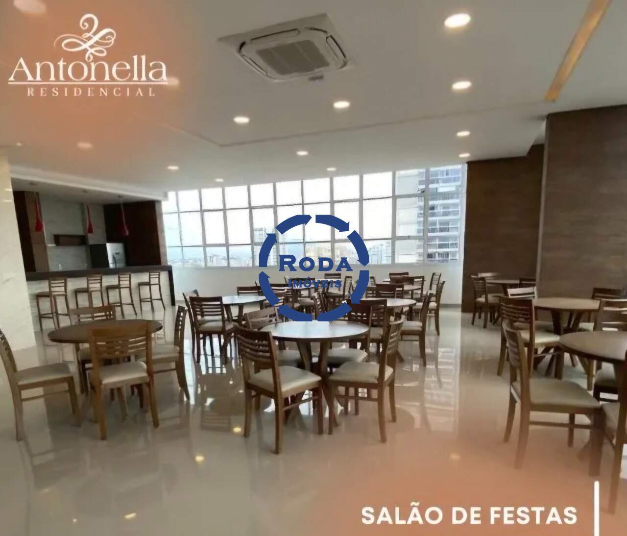 Apartamento à venda no Embaré: 