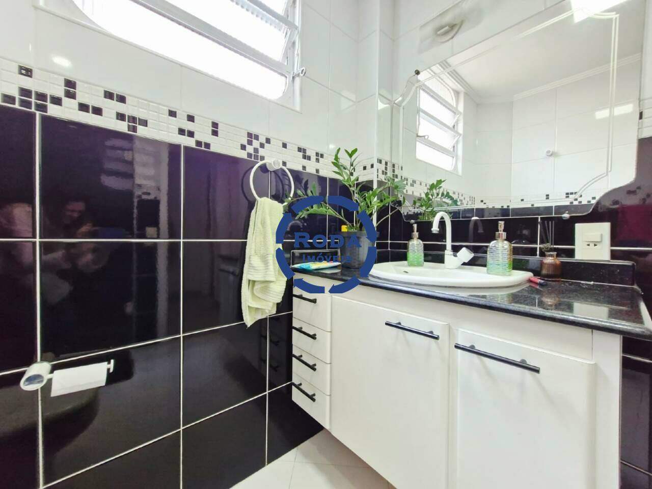 Apartamento à venda no Pompéia: BANHEIRO SOCIAL