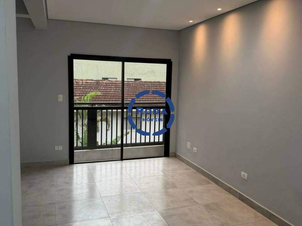 Casa Triplex à venda no Marapé: 