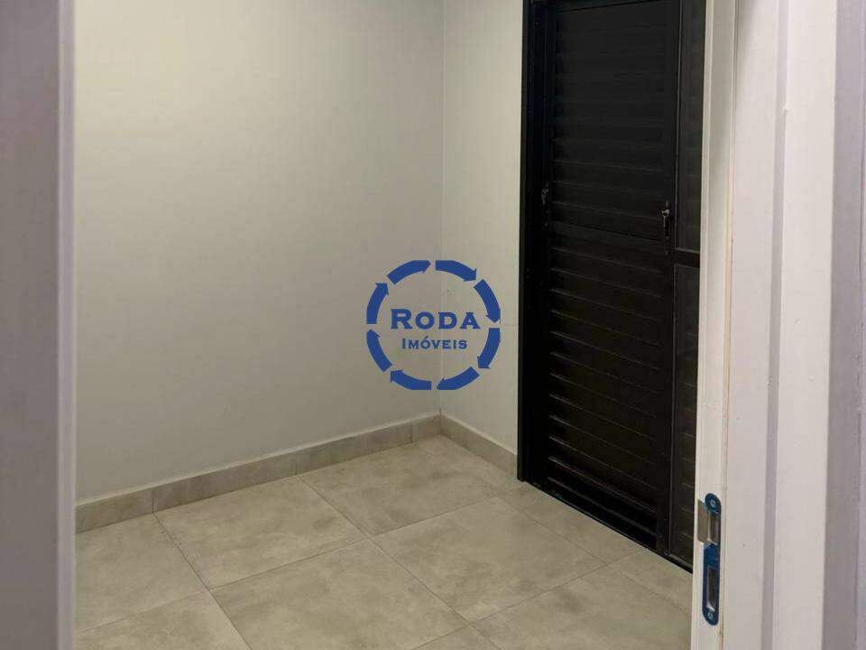 Casa Triplex à venda no Marapé: 