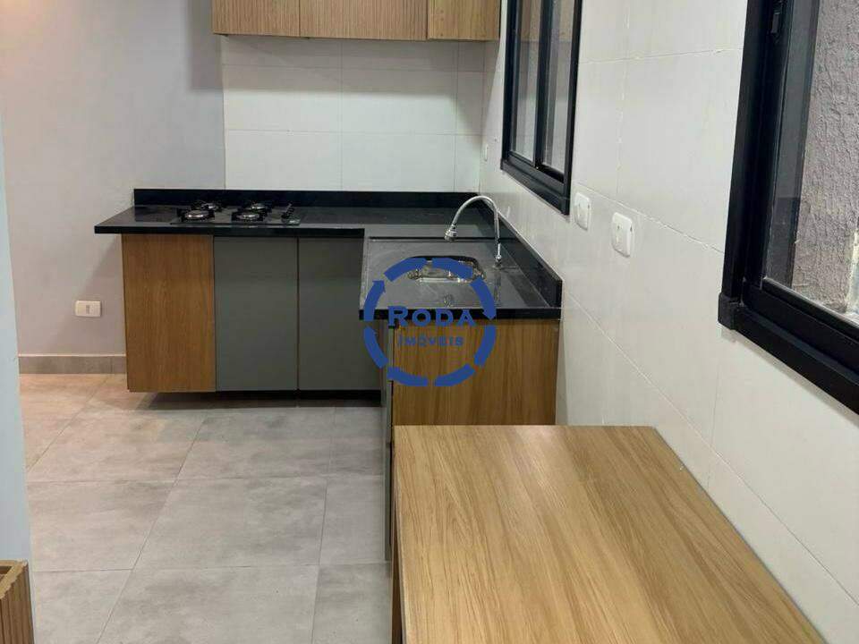 Casa Triplex à venda no Marapé: 
