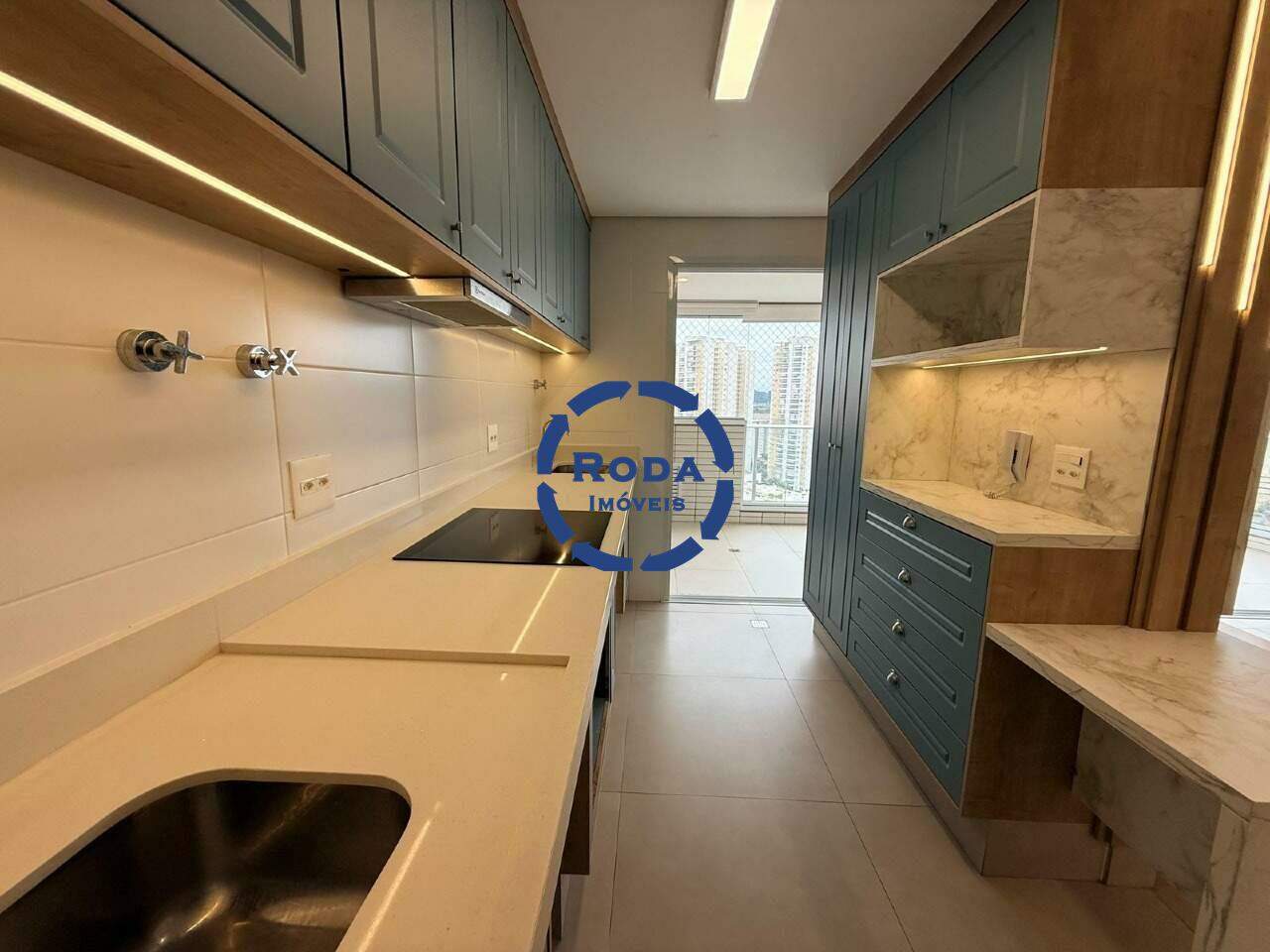 Apartamento à venda no Ponta da Praia: 